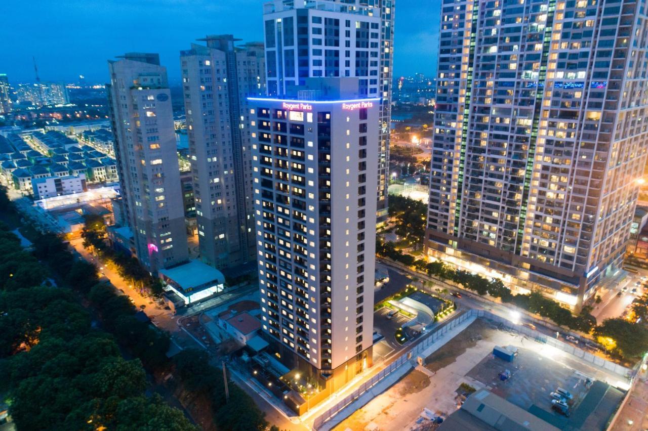 Roygent Parks Hanoi Exterior photo